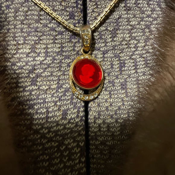 Necklace - Picture 2 of 4